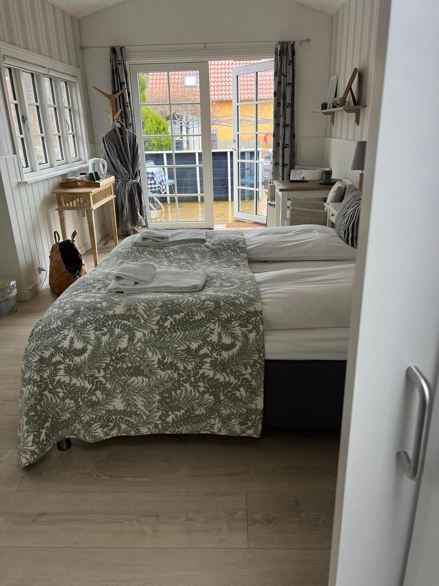 Hotel Villa Brinkly Snekkersten Eksteriør bilde